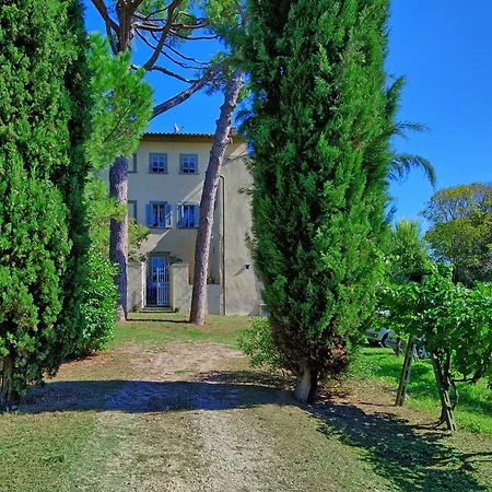 Giovi Villa *